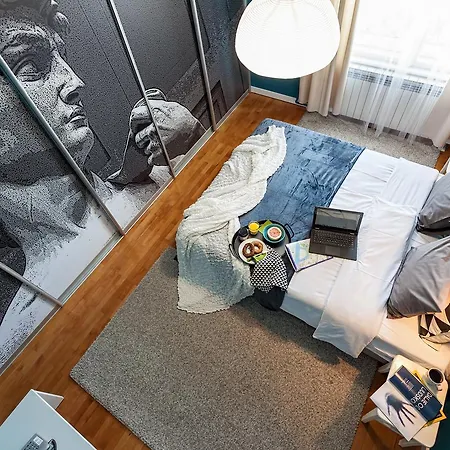 Designer Eclectica Apartment